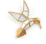 Vintage Wall Sculpture Animals Gold Bird Mirrors – Gold Resin Hummingbird and Glass Wall Decor, Perfect for Victorian and European Themed Homes