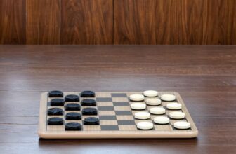 Regal Games – Reversible Wooden Board for Chess, Checkers & Tic-Tac-Toe – 24 Interlocking Wooden Checkers and 32 Standard Chess Pieces – for Age 8 to Adult for Family Fun