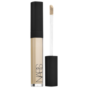 NARS – Radiant Creamy Concealer with Hydrating Medium Coverage
