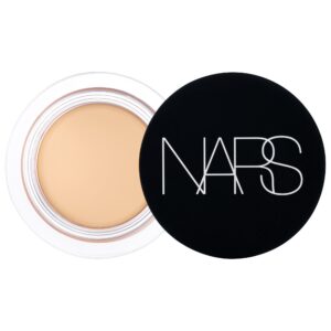 NARS – Soft Matte Complete Full Coverage Longwear Concealer with Hyaluronic Acid