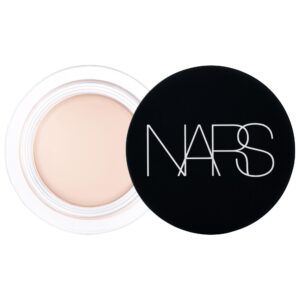NARS – Soft Matte Complete Full Coverage Longwear Concealer with Hyaluronic Acid