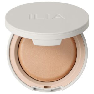 ILIA – Soft Focus Finishing Powder with 12-Hour Shine Control